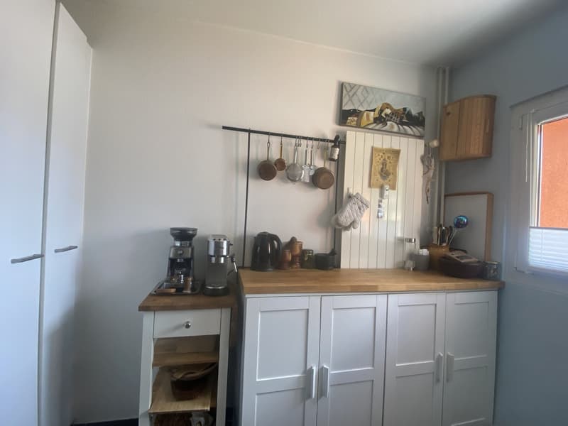charmante 3 Zimmer Wohnung mit Blick aufs Grüne (5)