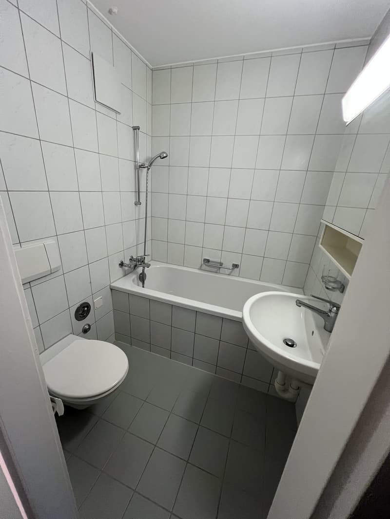 ZH-Kloten, Kreuzung Zum Wilden Mann (5)