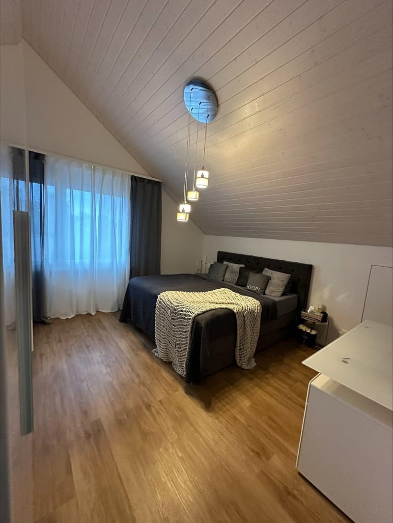 Schöne 2.5 Zimmer Wohnung (5)
