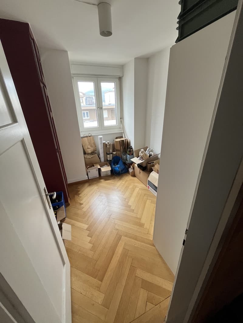 Gemütliche 4-Zimmer Wohnung mit Altbaucharme im Bifang-Quartier (12)