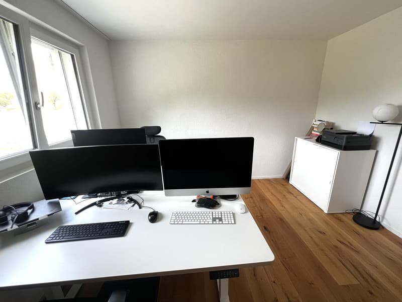 "Moderne 4.5-Zimmer-Neubauwohnung mit Balkon und schöner Aussicht in Wölflinswil" (13)