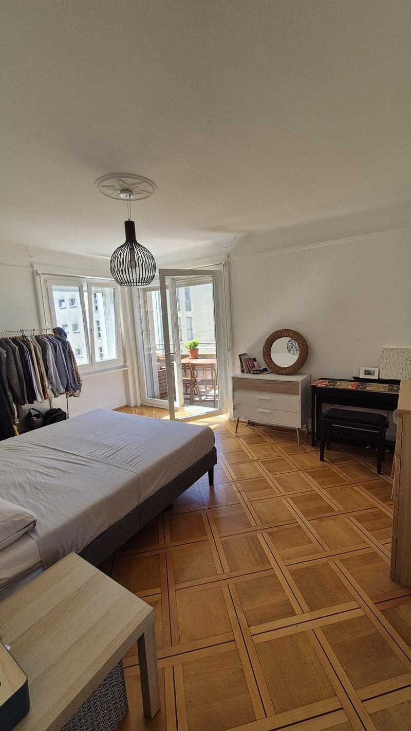 URGENT - Sous-location courte durée (Sept-Oct), 2.5 pièces  Av. de Montchoisi, Lausanne (8)