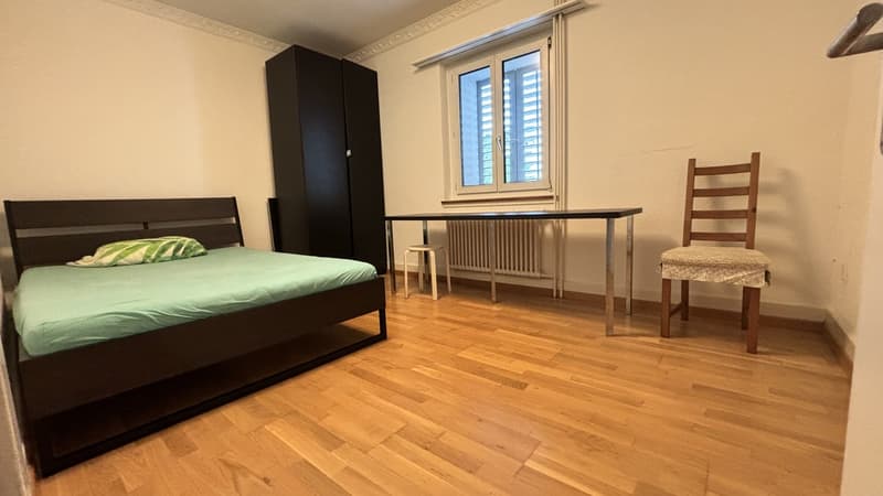 Furnished room in a 3-Rooms apartment (10 min. from City Center) (1)