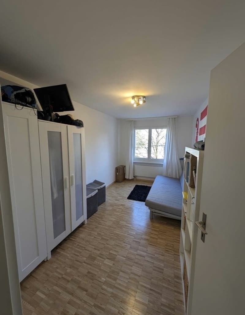 Nachmieter/in für 3.5-Zimmer-Wohnung in Dübendorf gesucht (3)