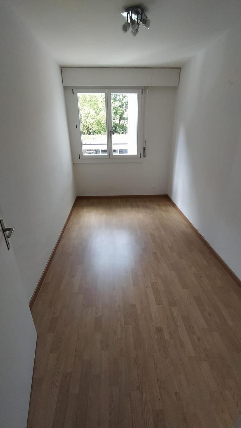 WG-Zimmer frei (2)