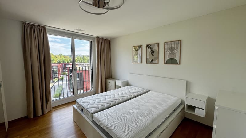 Möblierte 4.5-Zimmer-Wohnung in Bülach (20min von Zürich HB) (1)