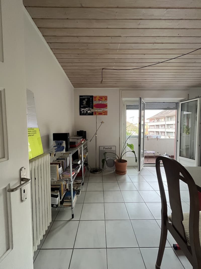 Sublet: Bright room in a 3.5-room shared apartment in Zurich Kreis 4 (6 months, extension possible) (4)