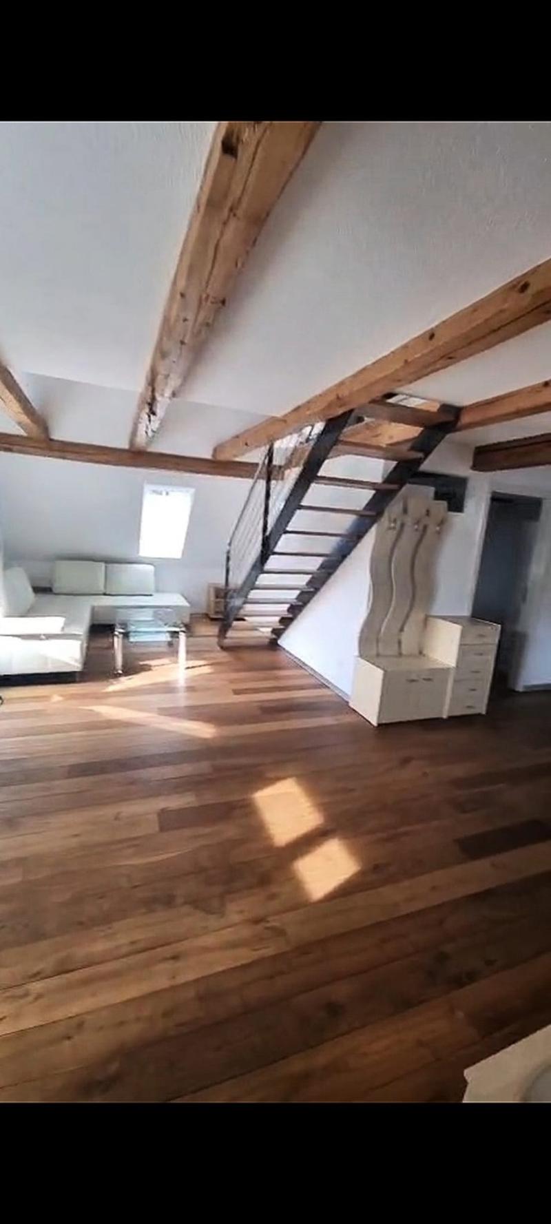 Wunderschöne, helle 3.5-Zimmer-Dachwohnung mit Charme in zentraler Lage in Rheineck (5)