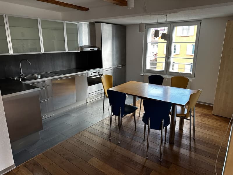 Wunderschöne, helle 3.5-Zimmer-Dachwohnung mit Charme in zentraler Lage in Rheineck (2)