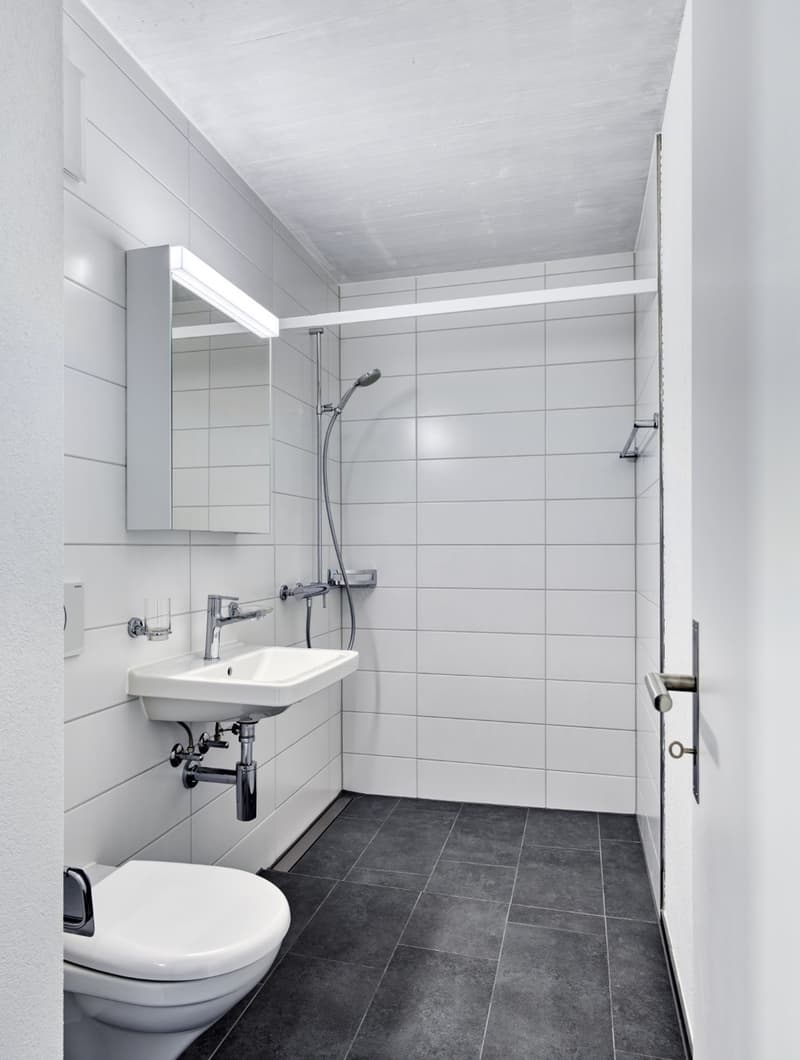 Helle und moderne 4.5-Zimmerwohnung in Worb (3)
