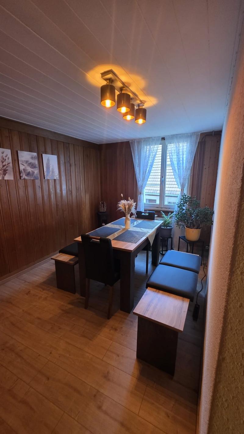 Nachmieter gesucht für Traumhafte 5.5-Zimmer-Wohnung mit grossem Garten in Bargen (SH) (6)