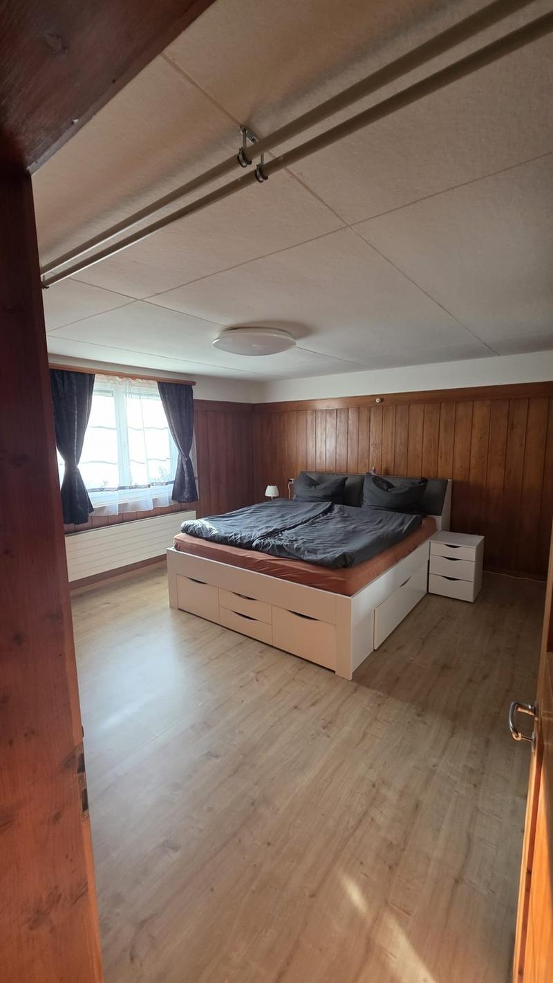 Nachmieter gesucht für Traumhafte 5.5-Zimmer-Wohnung mit grossem Garten in Bargen (SH) (2)