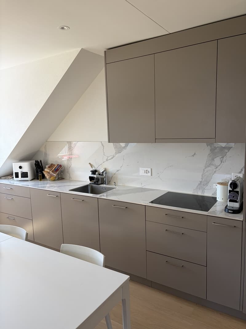Dachwohnung In Adetswil (5)