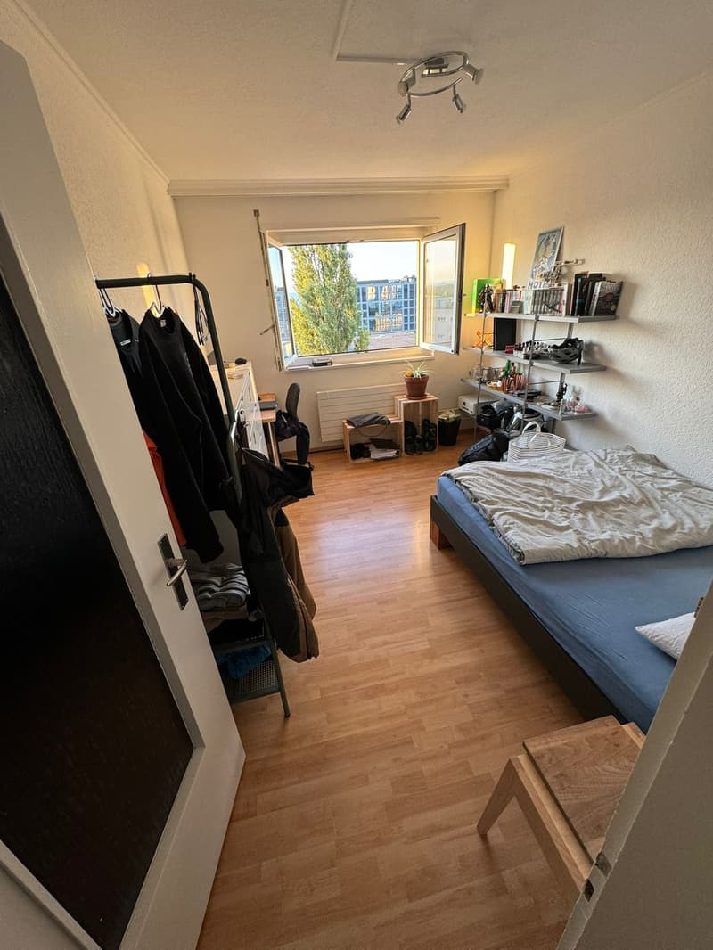 WG-Zimmer über den Dächern von Bern (4)