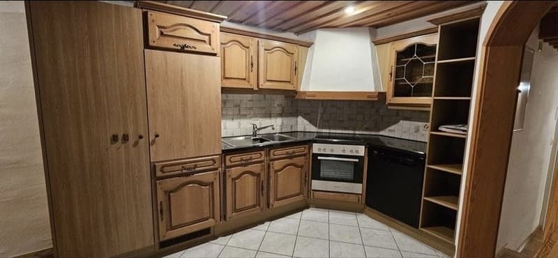 rustikale 3.5-Zimmer Wohnung mit 1 monat miete frei (11)