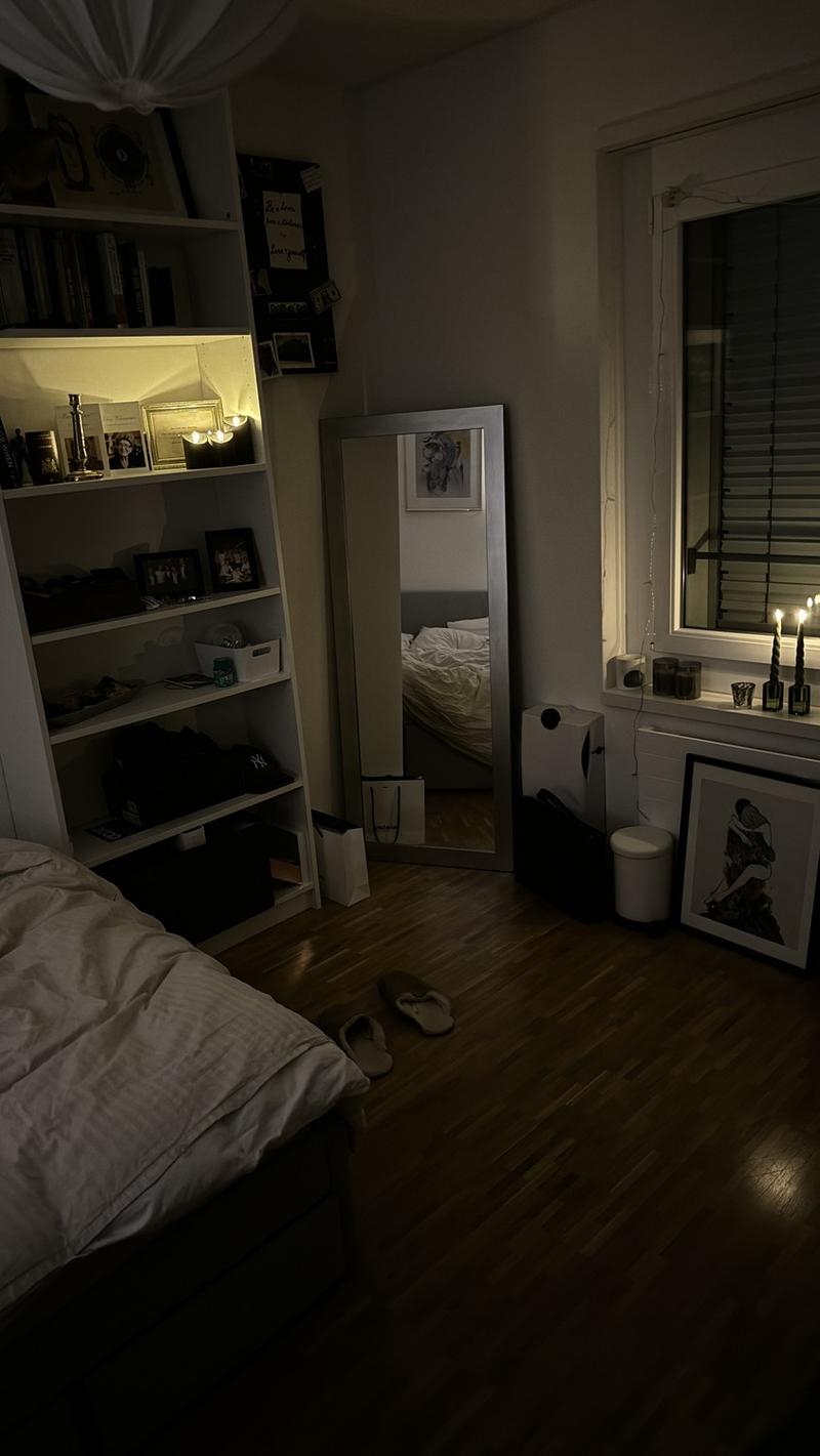 Helles Zimmer in grosszügiger 3er-WG  106 m², grosser Balkon & top angebunden (2)