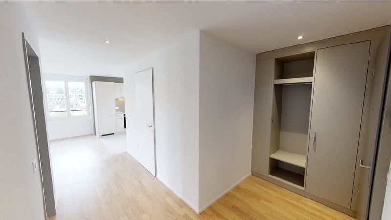 2 1/2 Zimmer Wohnunh (6)