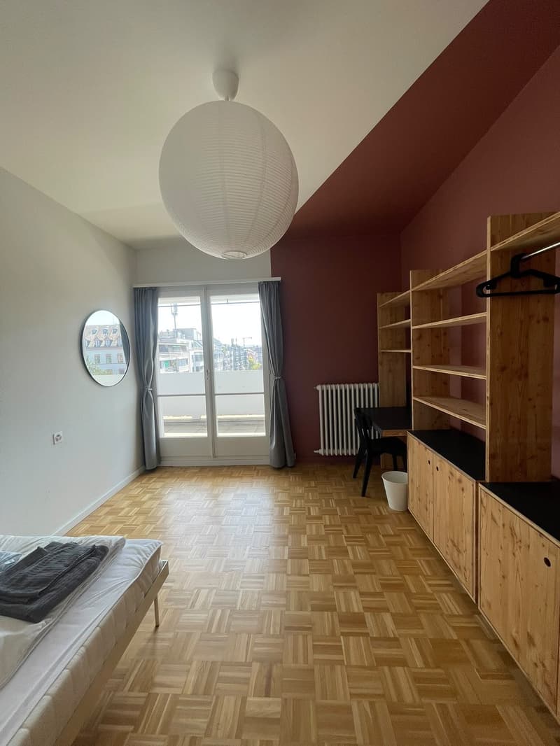 Fully Furnished Room for Rent in Shared Apartment (Women Only) (1)