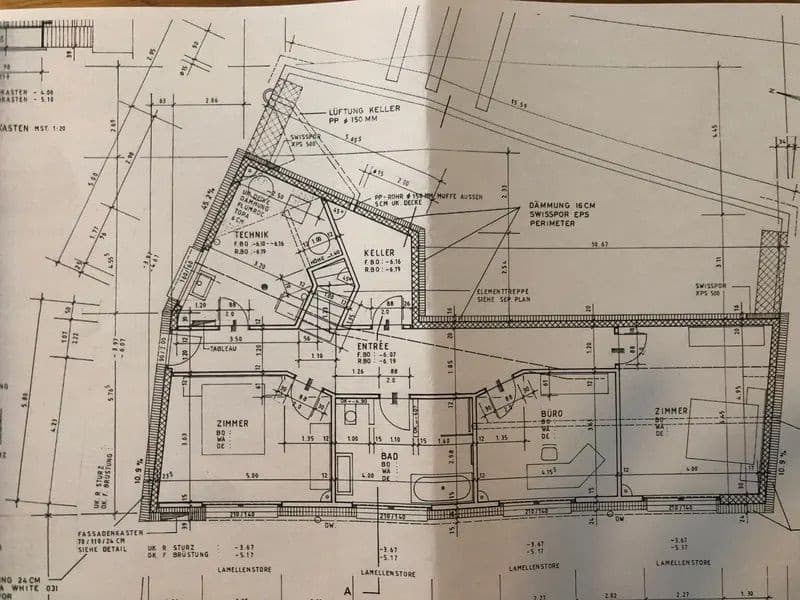 Exklusive 5.5-Zimmer-Terrassenwohnung mit 220 m² Wohnfläche Wohnen mitten in den Rebbergen von Tegerfelden (5)