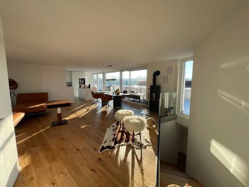 Exklusive 5.5-Zimmer-Terrassenwohnung mit 220 m² Wohnfläche Wohnen mitten in den Rebbergen von Tegerfelden (12)