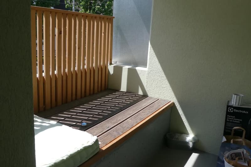 Gemütliches Zimmer in Frauen-WG in Luzern (6)