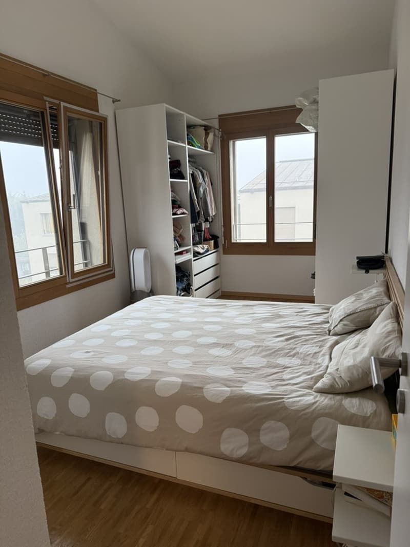 Appartement 5 pièces 3 chambres 2 salles de bains Balcon Place de parking obligatoire (3)
