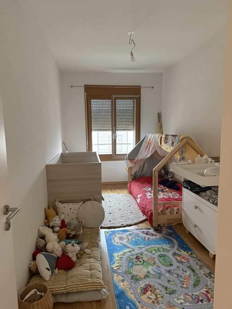 Appartement 5 pièces 3 chambres 2 salles de bains Balcon Place de parking obligatoire (4)