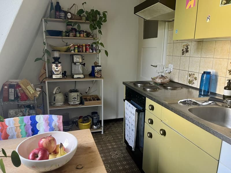2 Zimmer Wohnung zur Untermiete für 3 Monate (Sep - Nov) (7)