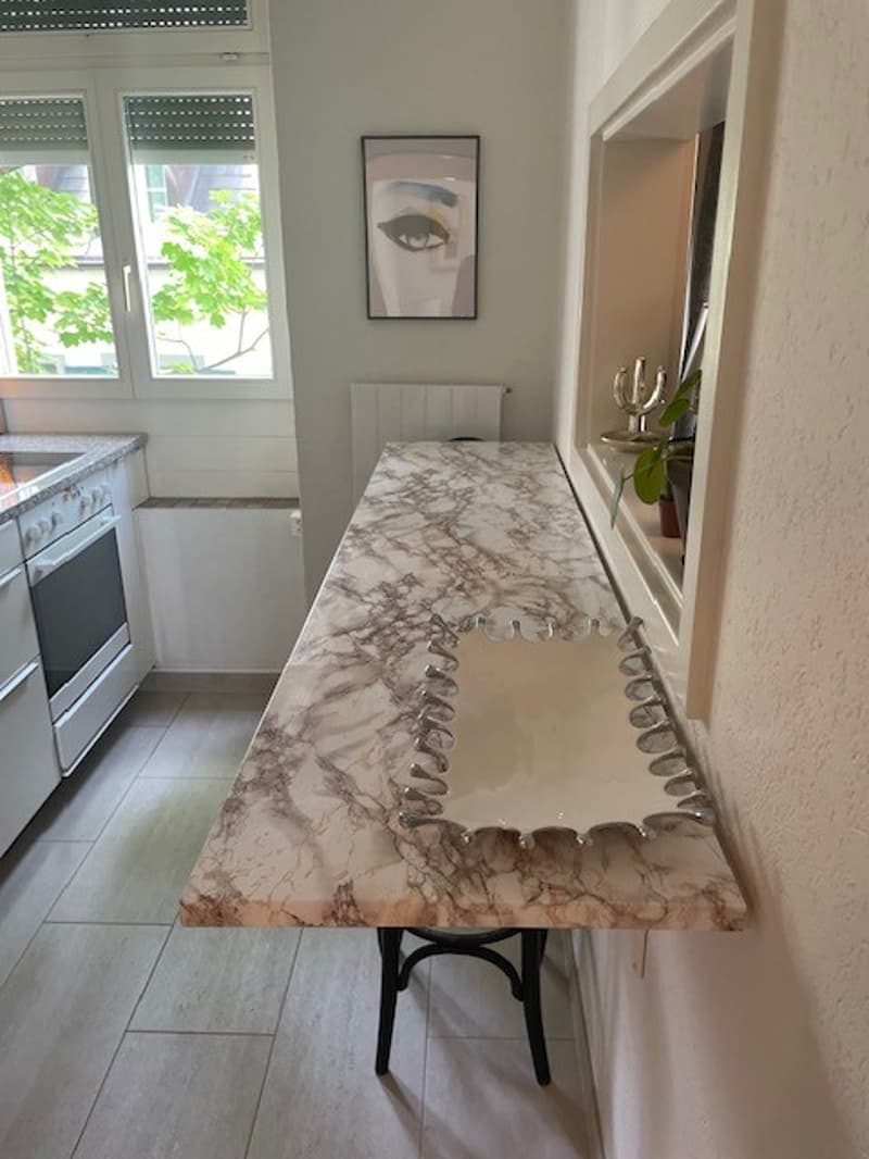 Charmante 3.5-Zimmer-Wohnung an der Kurvenstrasse in Zürich 8006 (4)