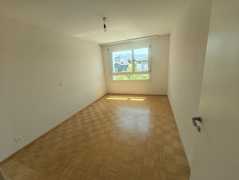 Mitbewohnerin gesucht für gemütliche WG in Baar (ZG) (1)