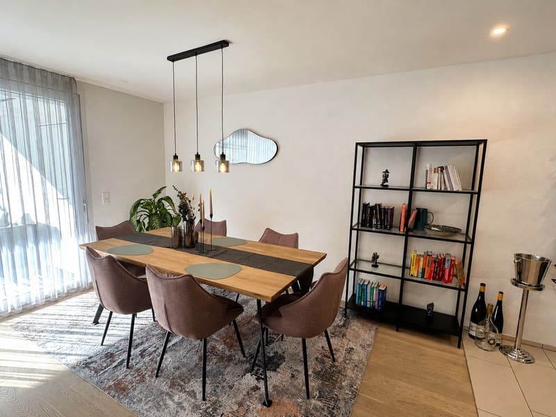 2.5-Zimmer-Wohnung, grosser Balkon, voll möbliert (flexibel befristet von 11.26.-03.27) (3)