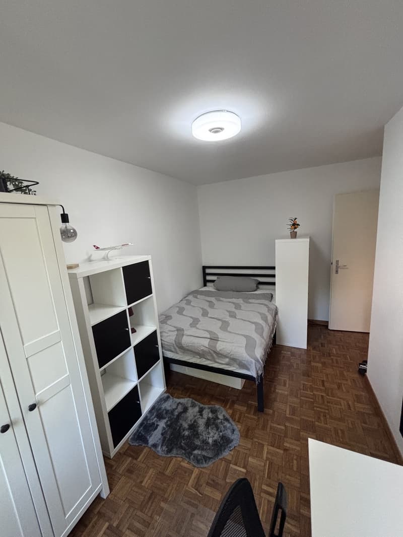 WG Zimmer in Kloten von Oktober bis Januar zu vermieten (3)