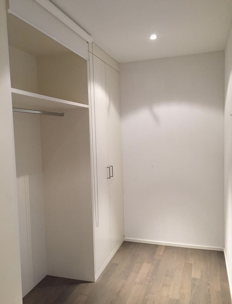 Grosszügige 1.5-Zimmer-Wohnung mit grossem Balkon in Lenzburg (4)