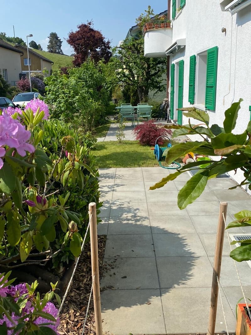 Schön sanierte 3.5 Zimmerwohnung im Grünen (12)