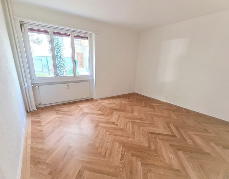 WG Zimmer in 3.5 Zimmer Wohnung (2)