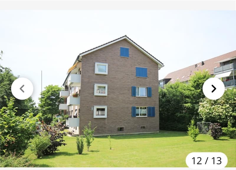 Helle 4 Zimmer-Wohnung mit Balkon in Bülach (2)
