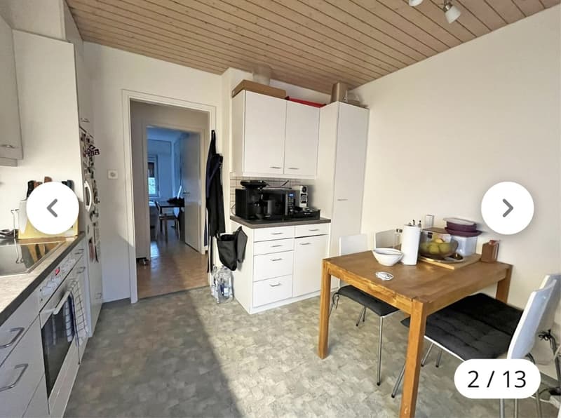 Helle 4 Zimmer-Wohnung mit Balkon in Bülach (6)