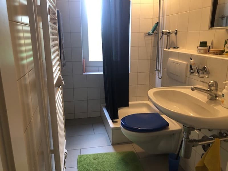 Zimmer per 1. September 2026 in Untermiete an WochenaufenthalterIn (3)