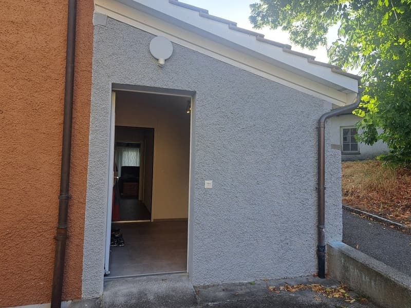2 1/2 Zimmer Wohnung mit 75m² (8)