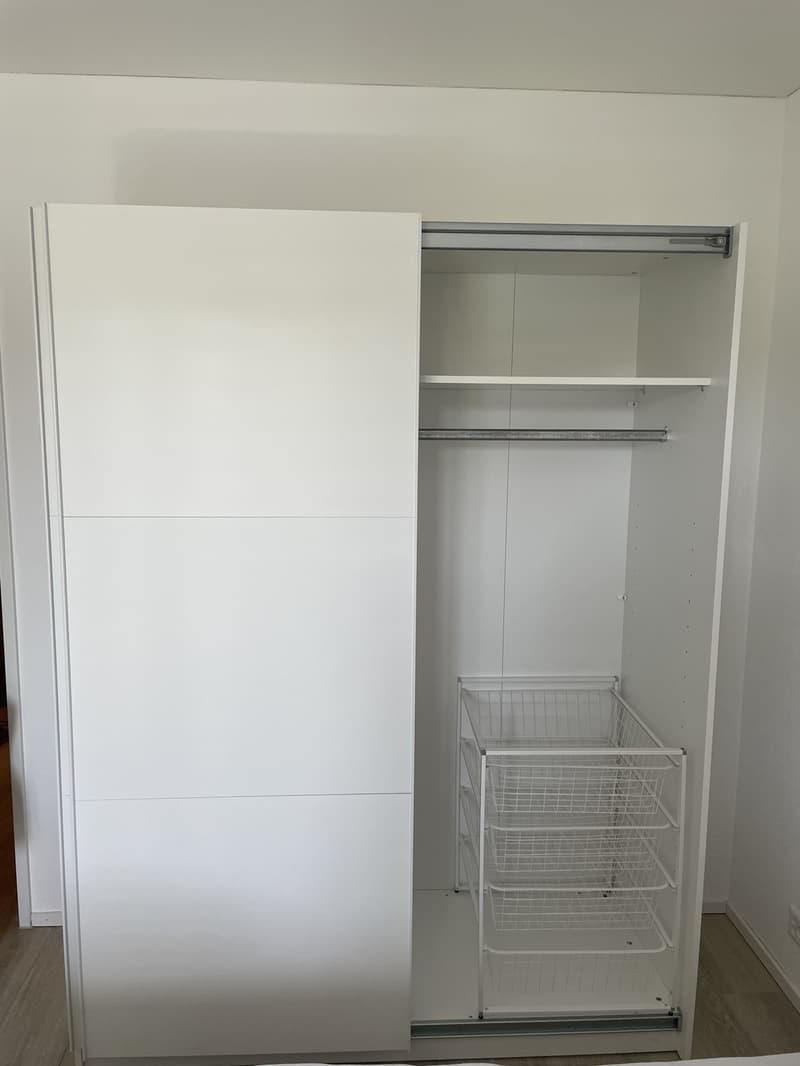 Schrank