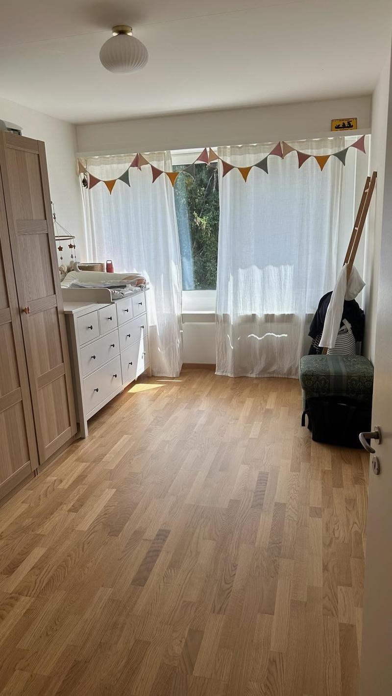 Helle und gemütliche 3½-Zimmer-Wohnung in ruhiger und naturnaher Lage im Zollikerberg (5)