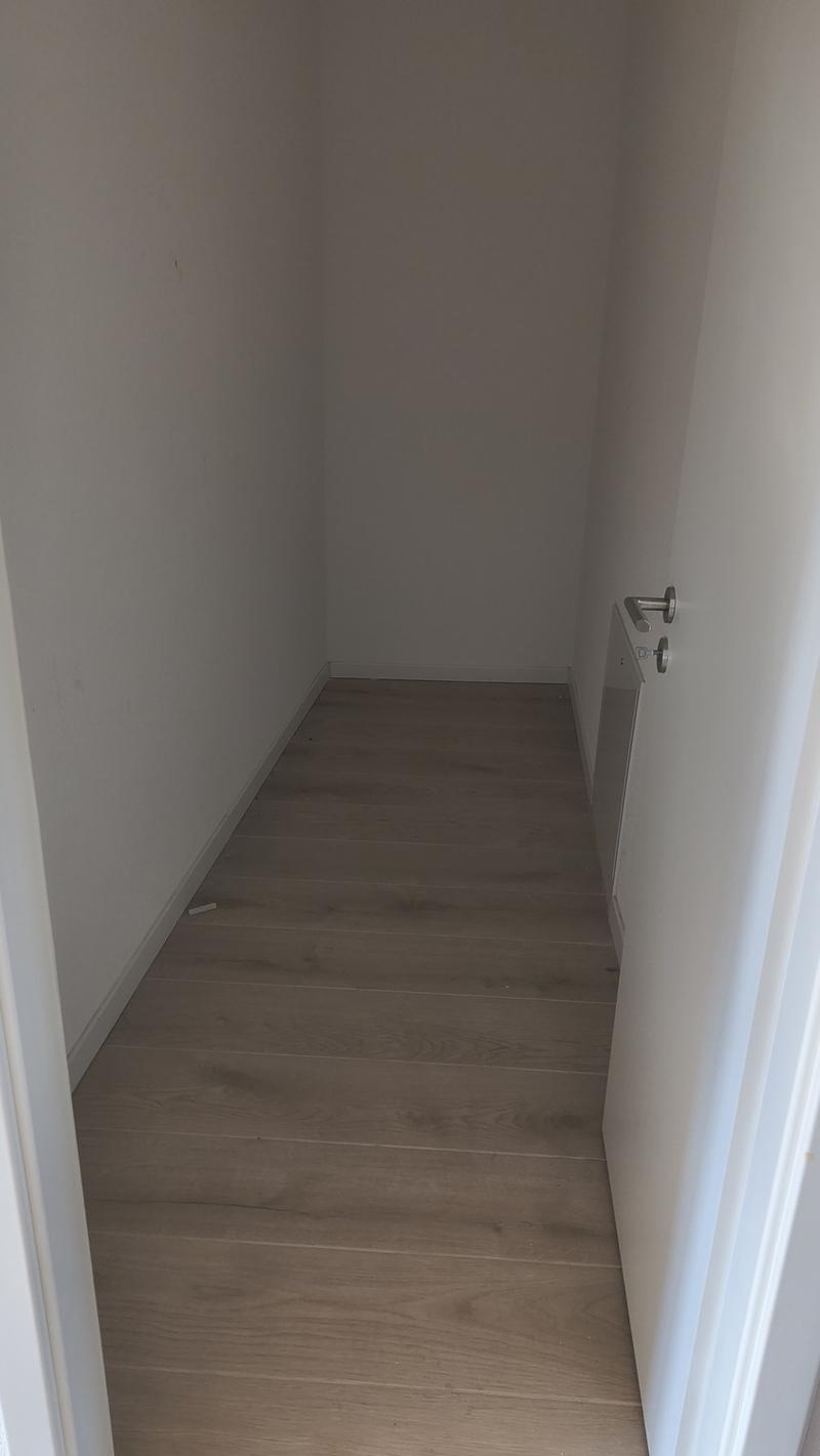 Grand studio de 40 m2 rénové et lumineux à Grand-Lancy (6)