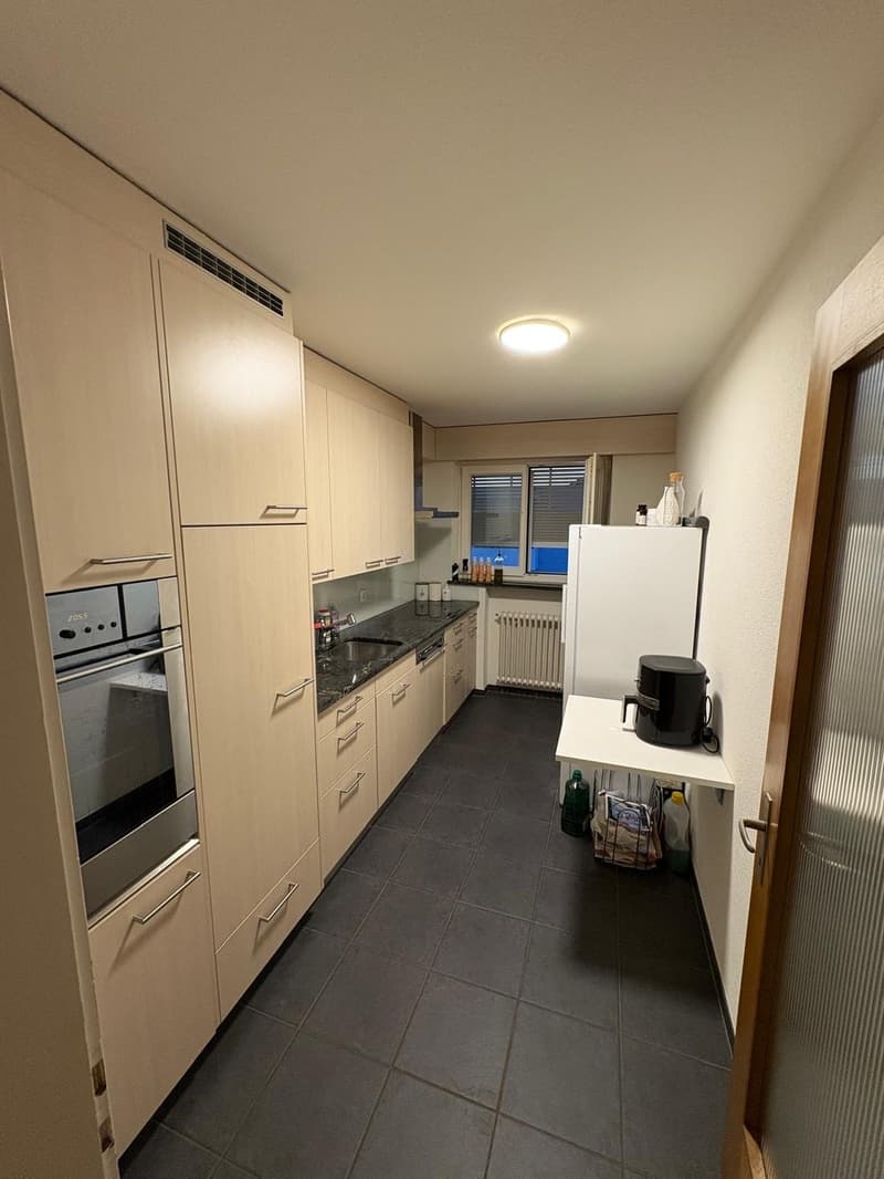 3-Zimmer-Wohnung  grosszügig, preiswert und teilsaniert (10)