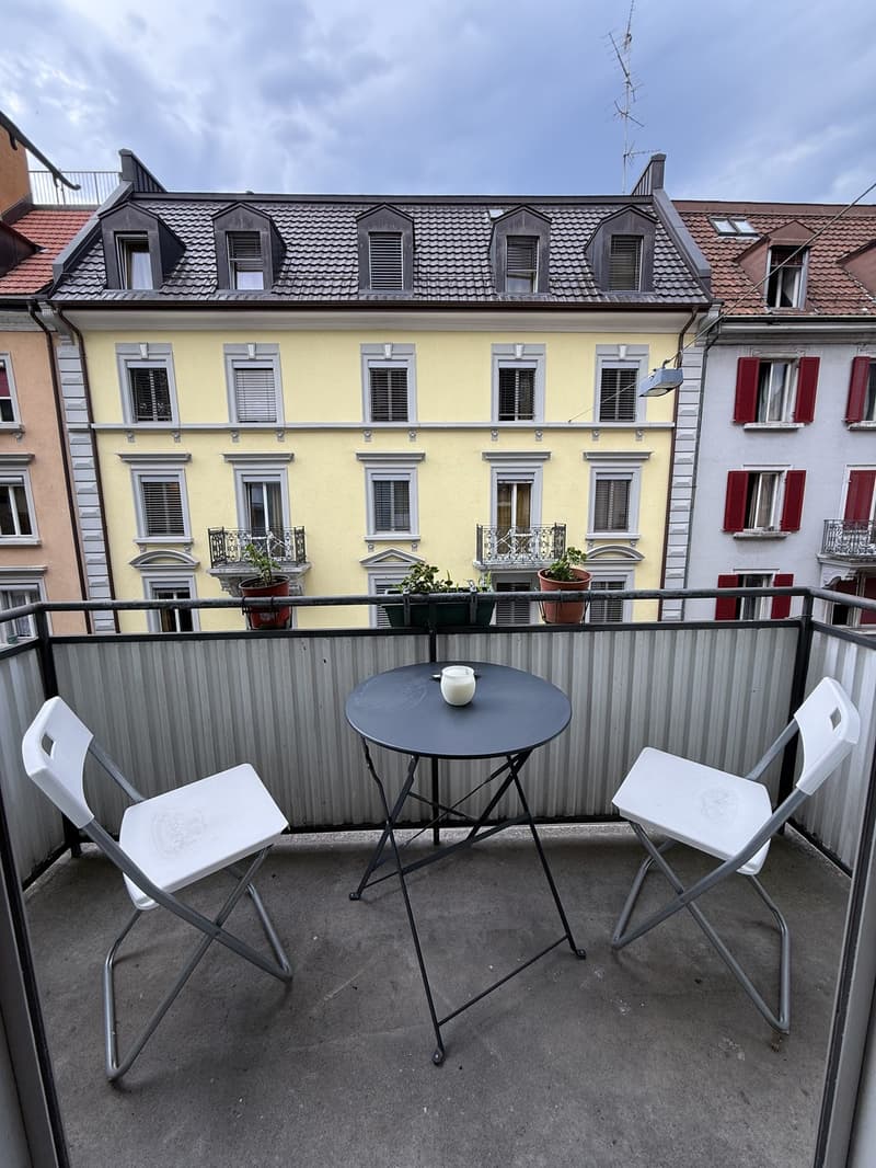 Befristete möbelierte 3.5ZimmerWohnung im Herzen des Kreis 5 (2)