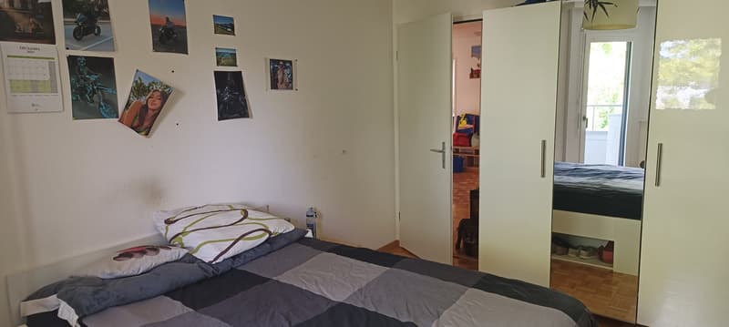 Chambre meublée à louer à un étudiant(e) (2)