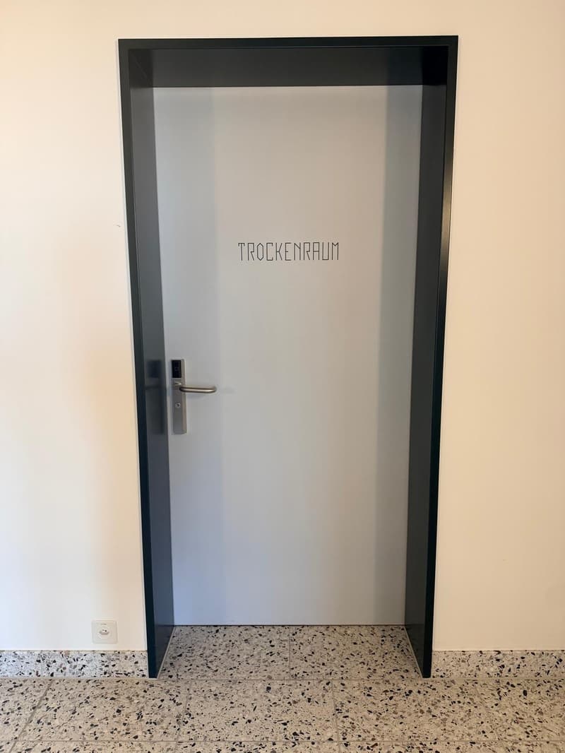 * Moderne 4.5-Zimmer-Wohnung an der Buckhauserstrasse in Zürich-Altstetten (9)