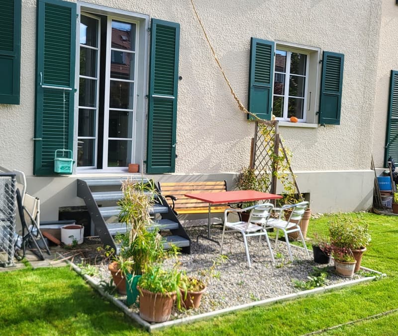 WG-Gartensitzplatz b. Küche