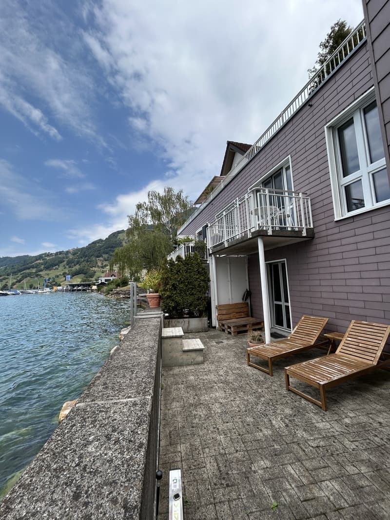 4.5-Zimmer-Wohnung mit Seeblick, grosser Dachterrasse & privatem Seezugang (2)