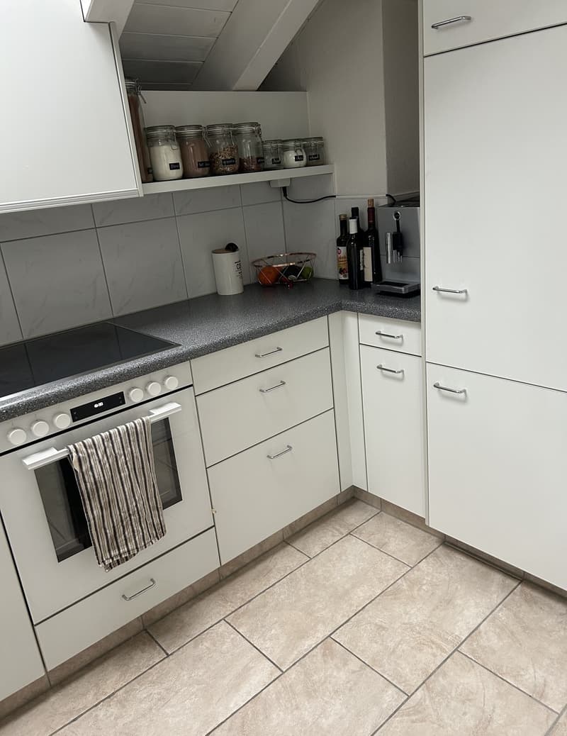 gemütliche, möblierte Dachwohnung zur Untermiete für 2 Monate (01.01-28.02.2027) (8)