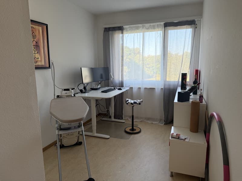 Helle 3.5 Zimmer Wohnung in Witikon Befristet bis 31.03.2027 (4)